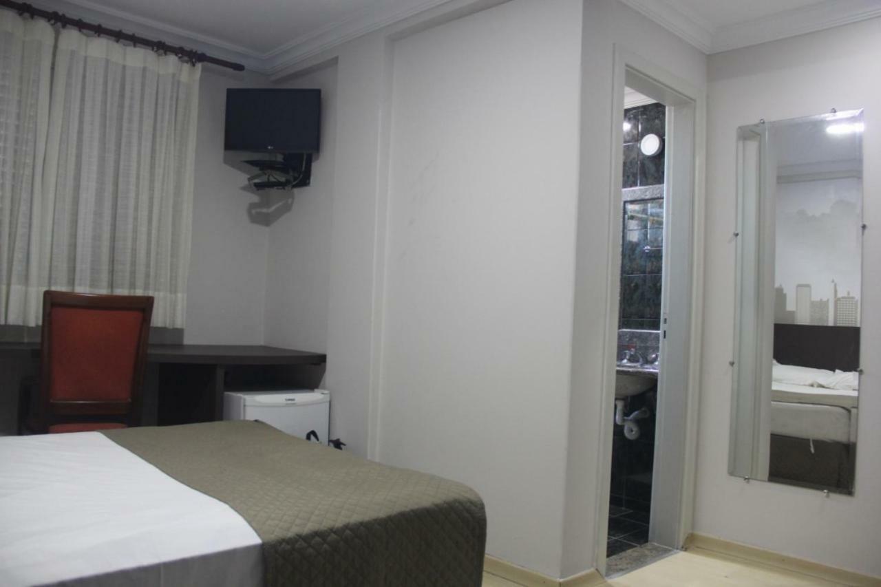 Abbas Hotel Uberlândia Esterno foto